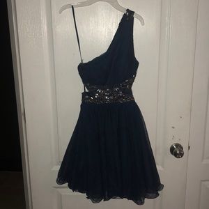 Homecoming, navy blue, flowy, detailed dress